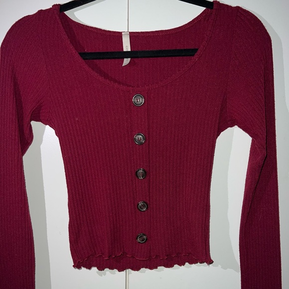 Tops - Free with any purchase